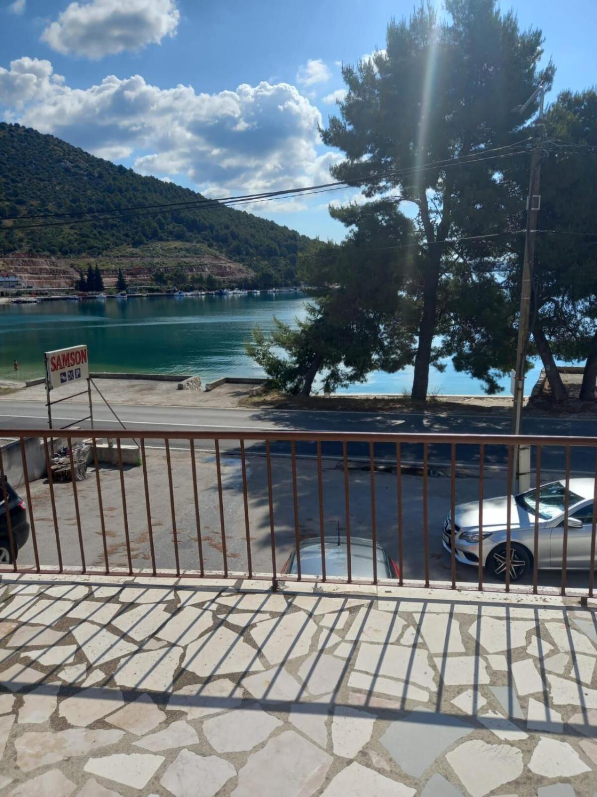 Apartments Martina Marina Luaran gambar
