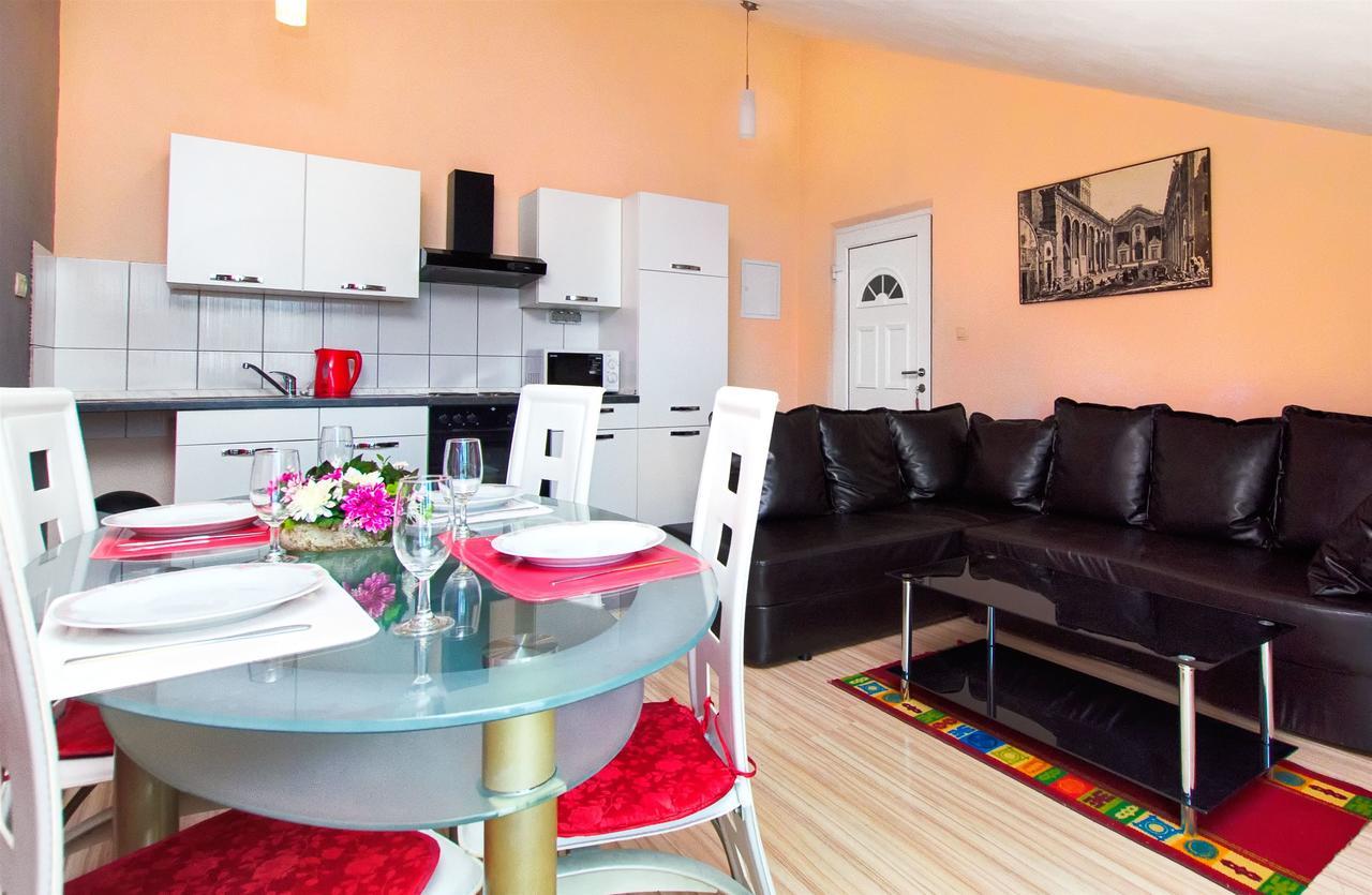 Apartments Martina Marina Luaran gambar